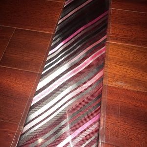 Men’s Tie